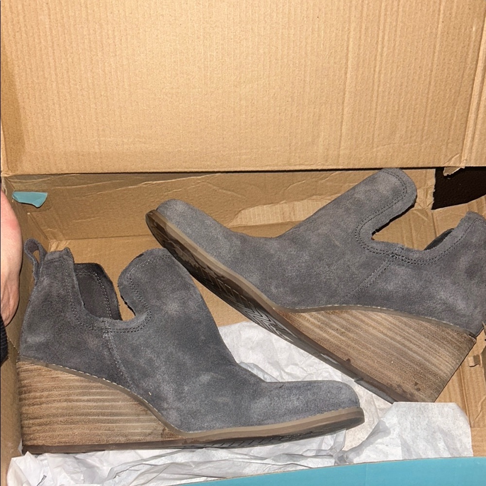 Tom’s Kellie Grey wedge Bootie - worn once